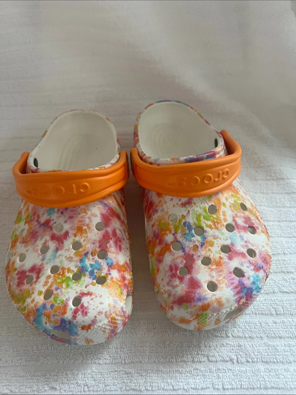 CROCS Kids Multicolor Splash Clogs with Orange Strap